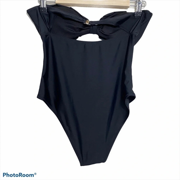 CUPSHE Scalloped Cut Out Swimsuit EUC - Picture 3 of 8